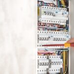 Cum selectăm corect componentele pentru tablourile electrice